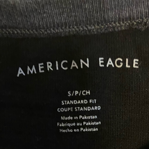 American Eagle logo sleeves men’s sweater - Picture 3 of 8